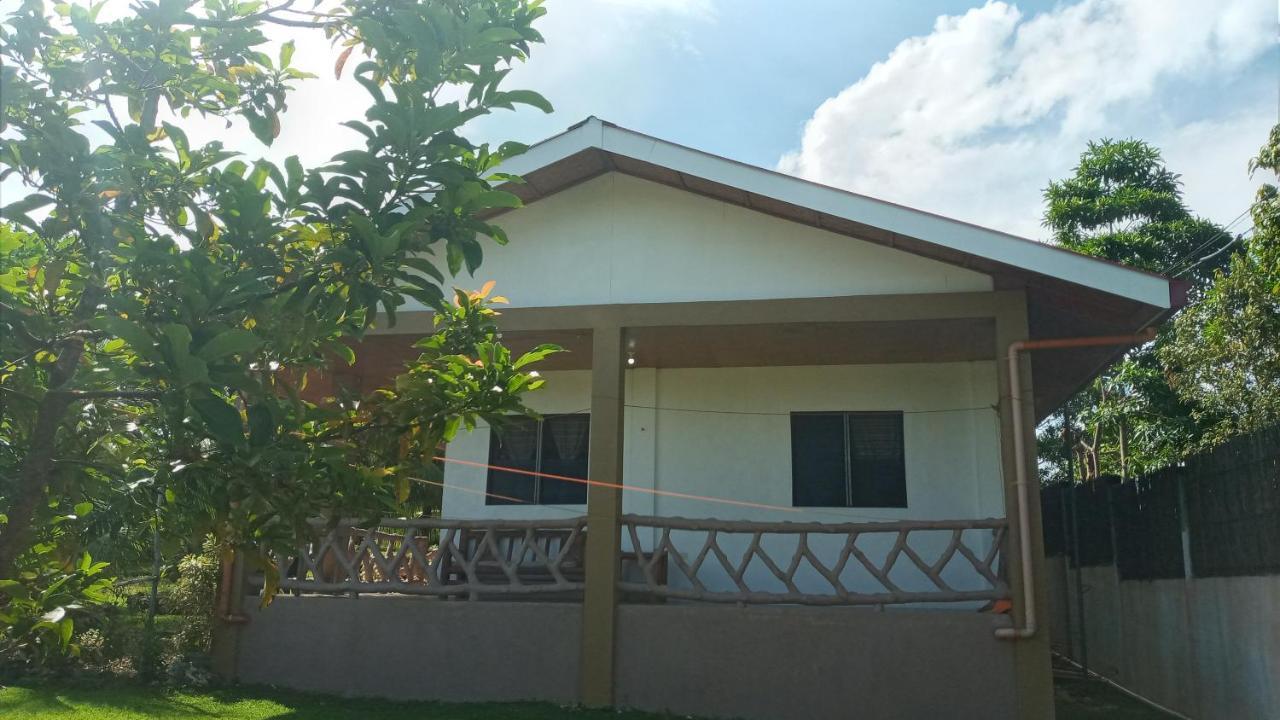 Casa James Apartment, Rooms , Pool And Restaurant Siquijor Buitenkant foto